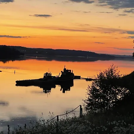 Hyttelaven Pa Furuholmen Sarpsborg