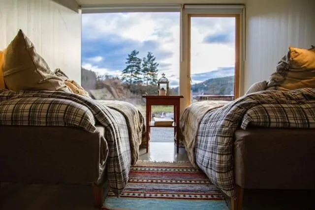 Lodge Hyttelaven Pa Furuholmen *